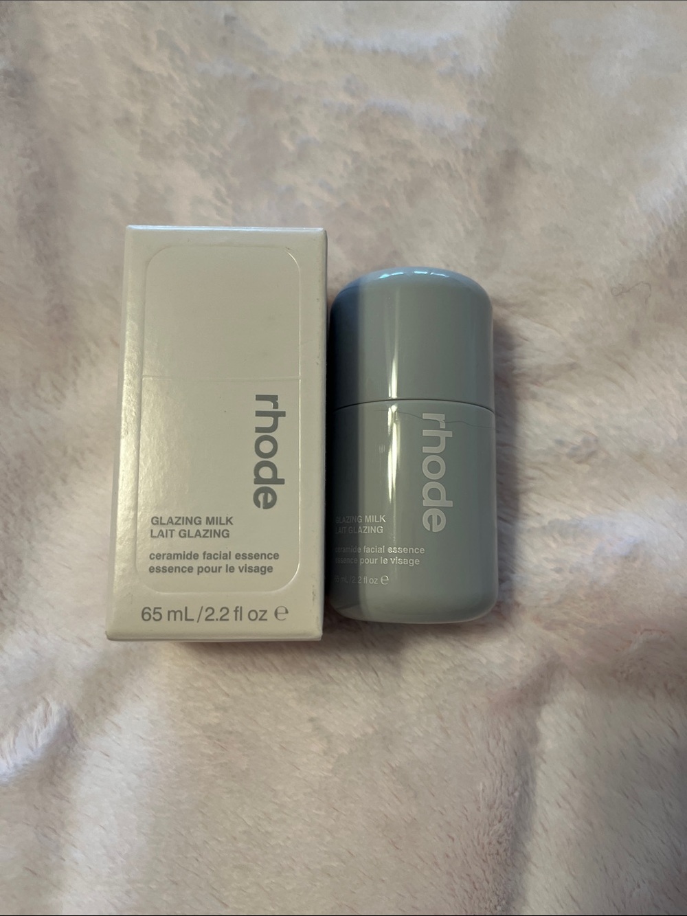 RHODE Glazing Milk Ceramide Facial Essence — Gray
